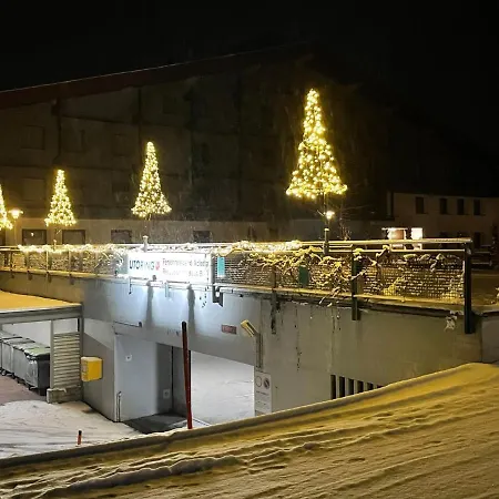 C 032 By Interhome 公寓