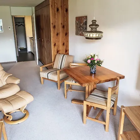 Utoring Acletta-54 By Interhome Apartmán *